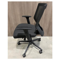 Via Run II Task Chair