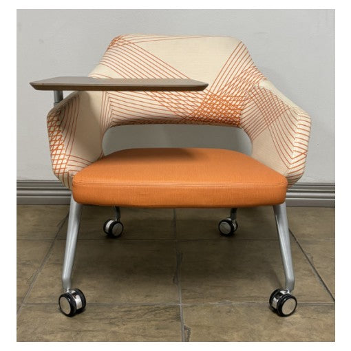Arcadia Flirt Tablet Arm Chair