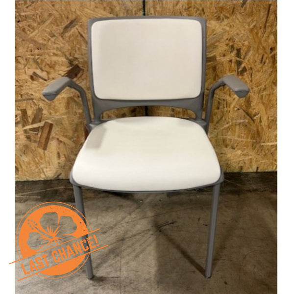KI Strive Side Chair