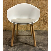 Allermuir Kin Guest Chairs